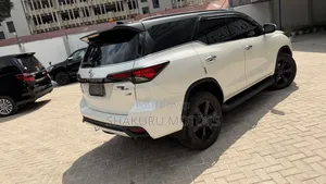 Toyota Fortuner 2017 White