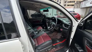 Toyota Fortuner 2017 White