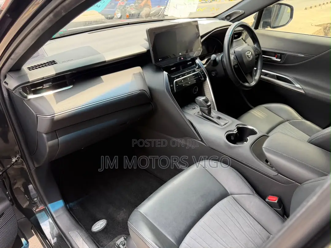 Toyota Harrier 2020 Black