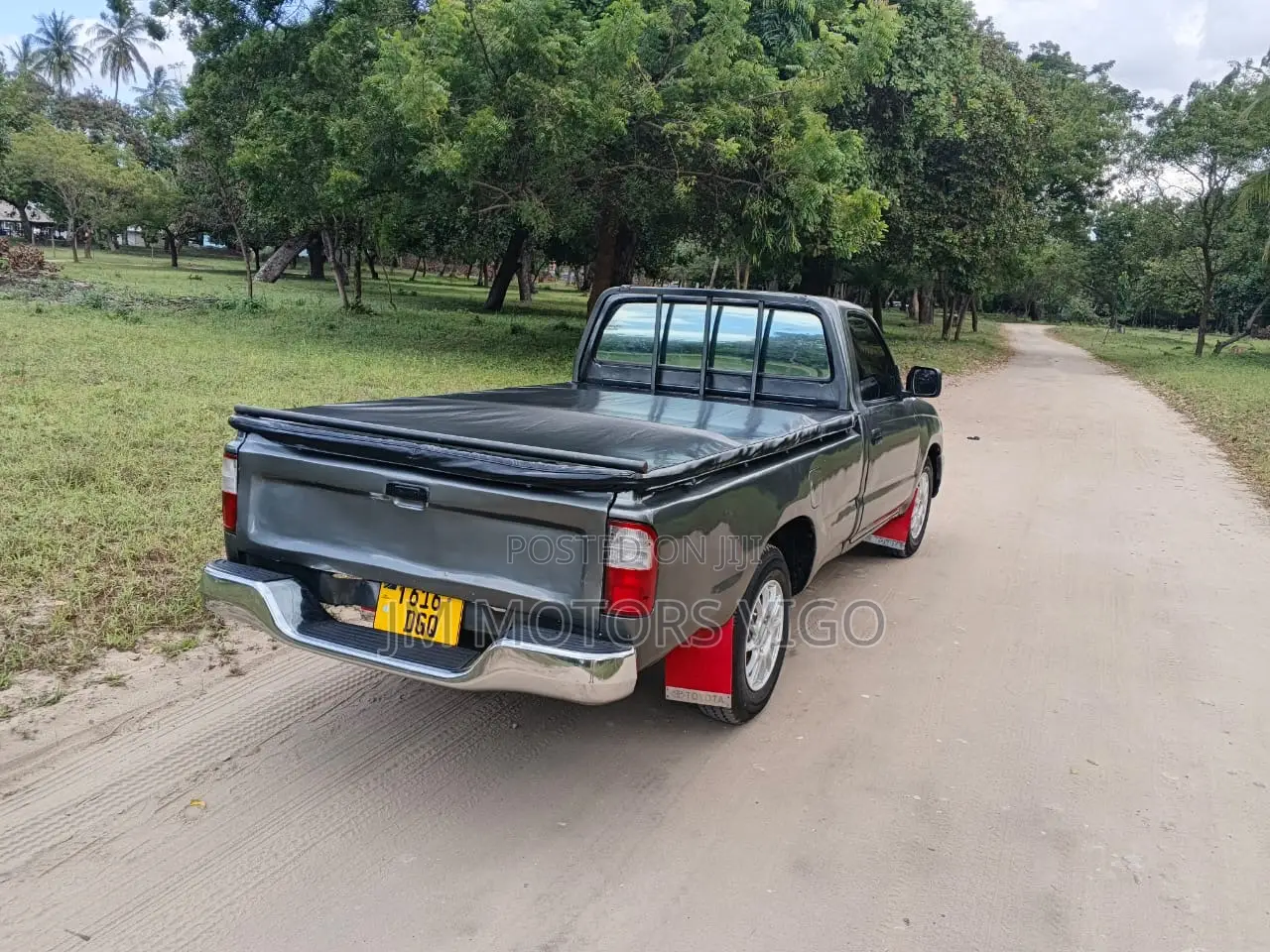 Toyota Hilux 1999 Gray