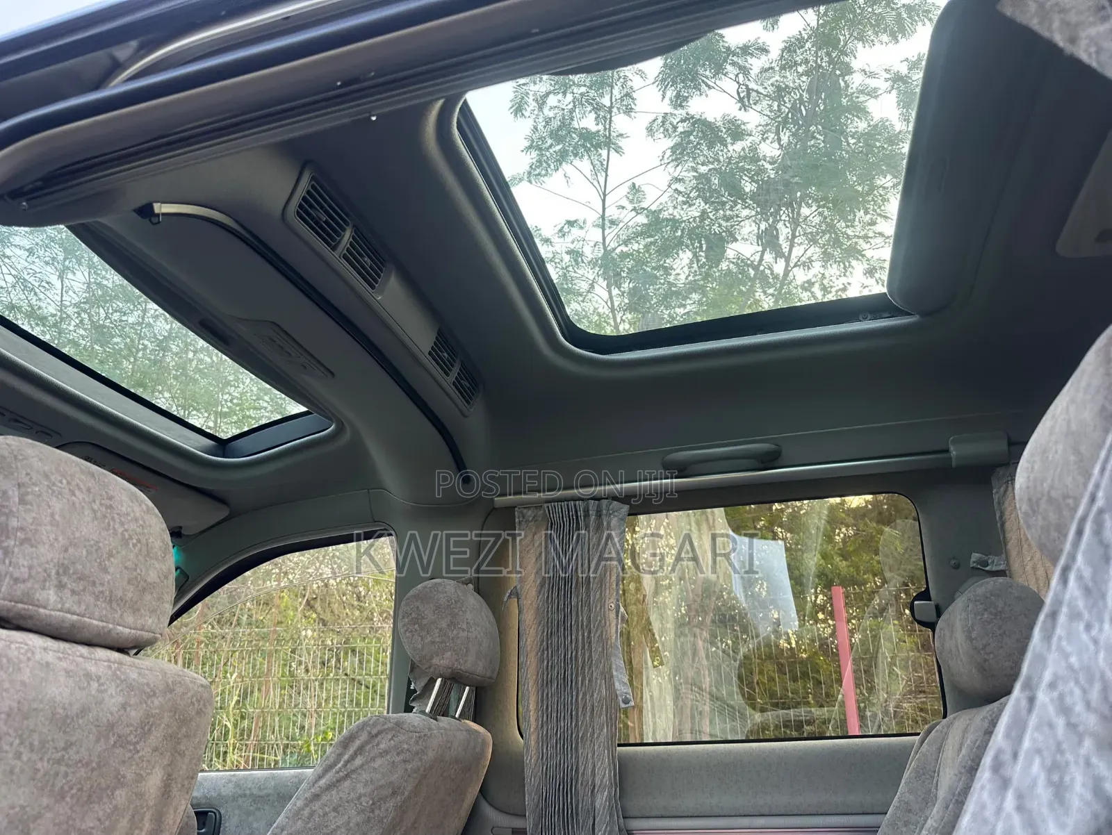 Toyota Noah 2001 Silver