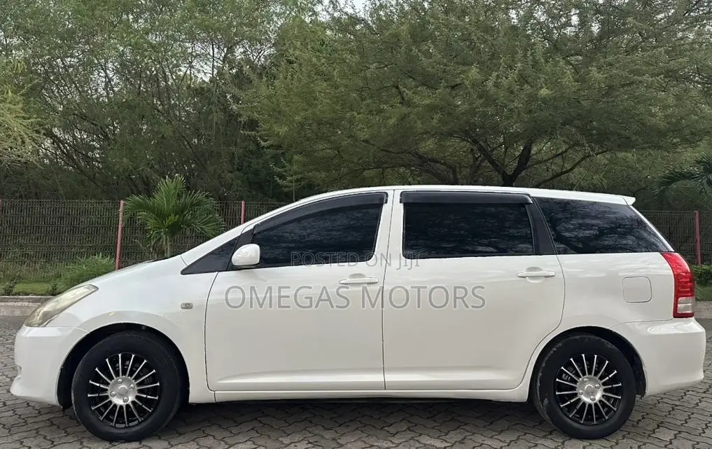 Toyota Wish 2003 Pearl