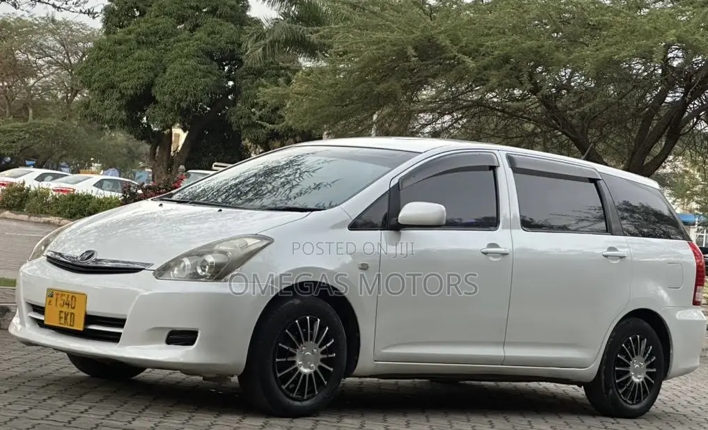 Toyota Wish 2003 Pearl