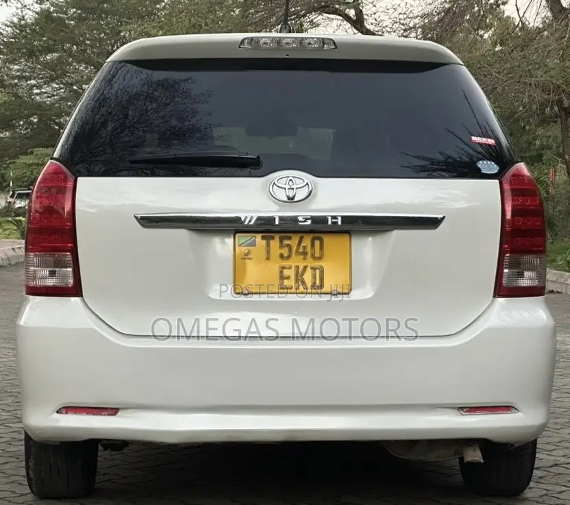 Toyota Wish 2003 Pearl