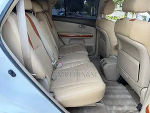 Toyota Harrier 2007 White