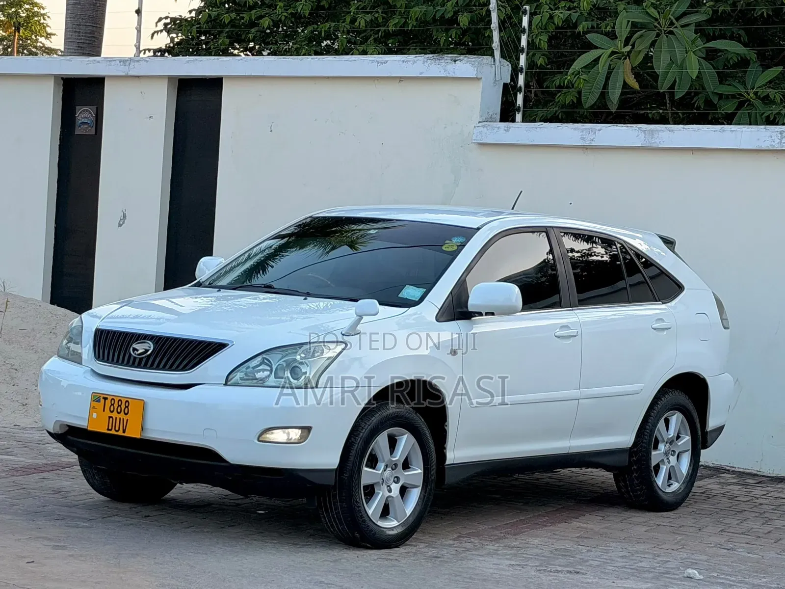 Toyota Harrier 2007 White