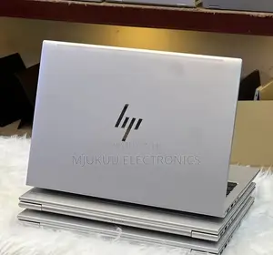 Laptop HP EliteBook 830 G8 16GB Intel Core i7 SSD 512GB