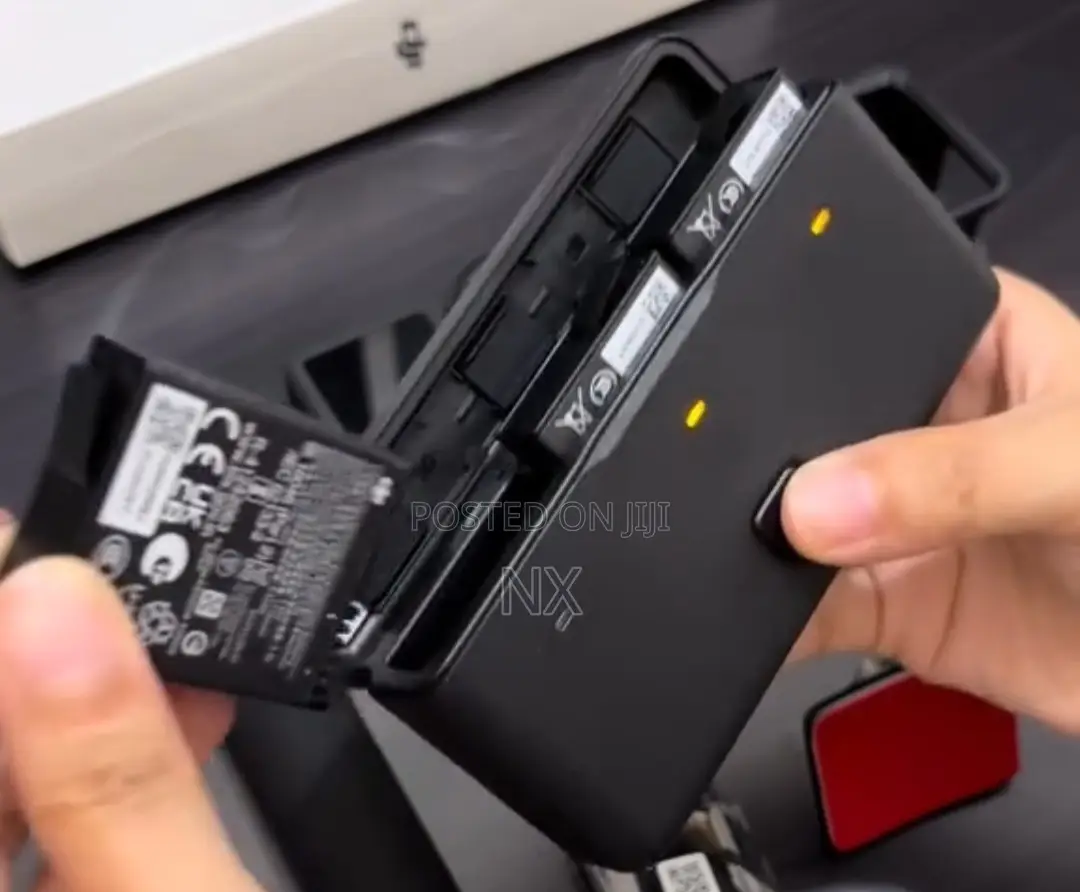 DJI Osmo Action 4 Adventure Combo ,3 Batteries and Battery Case