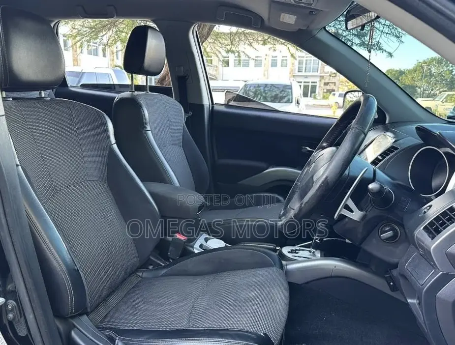 Mitsubishi Outlander 2.4 Automatic 2008 Black