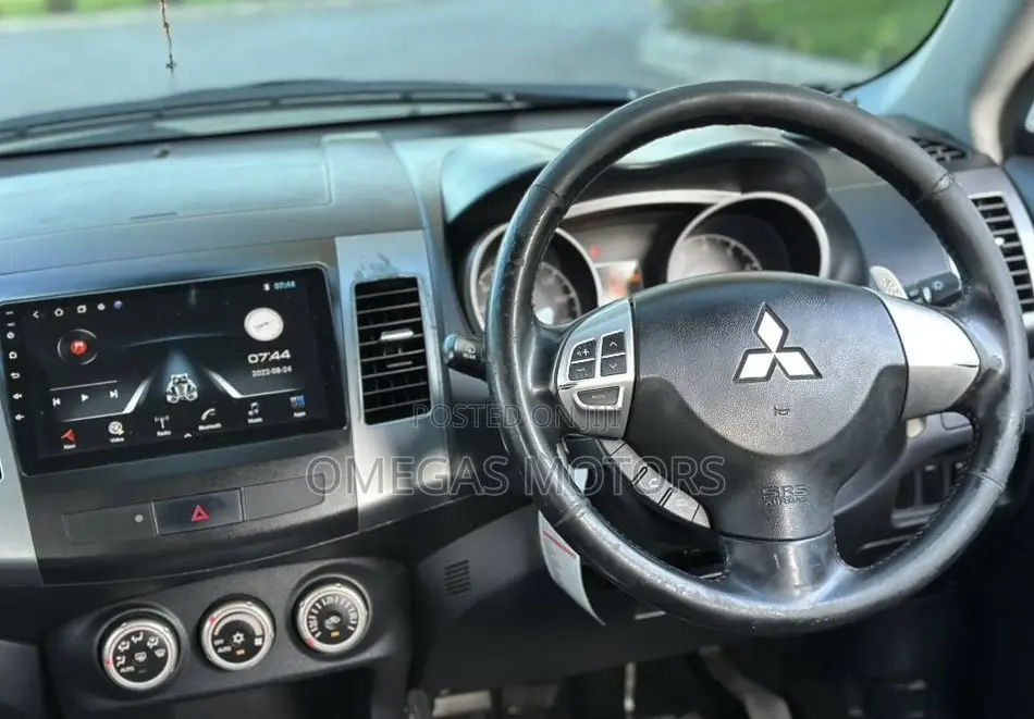 Mitsubishi Outlander 2.4 Automatic 2008 Black