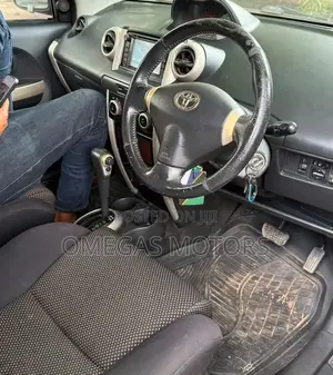 Toyota IST 2004 Gray