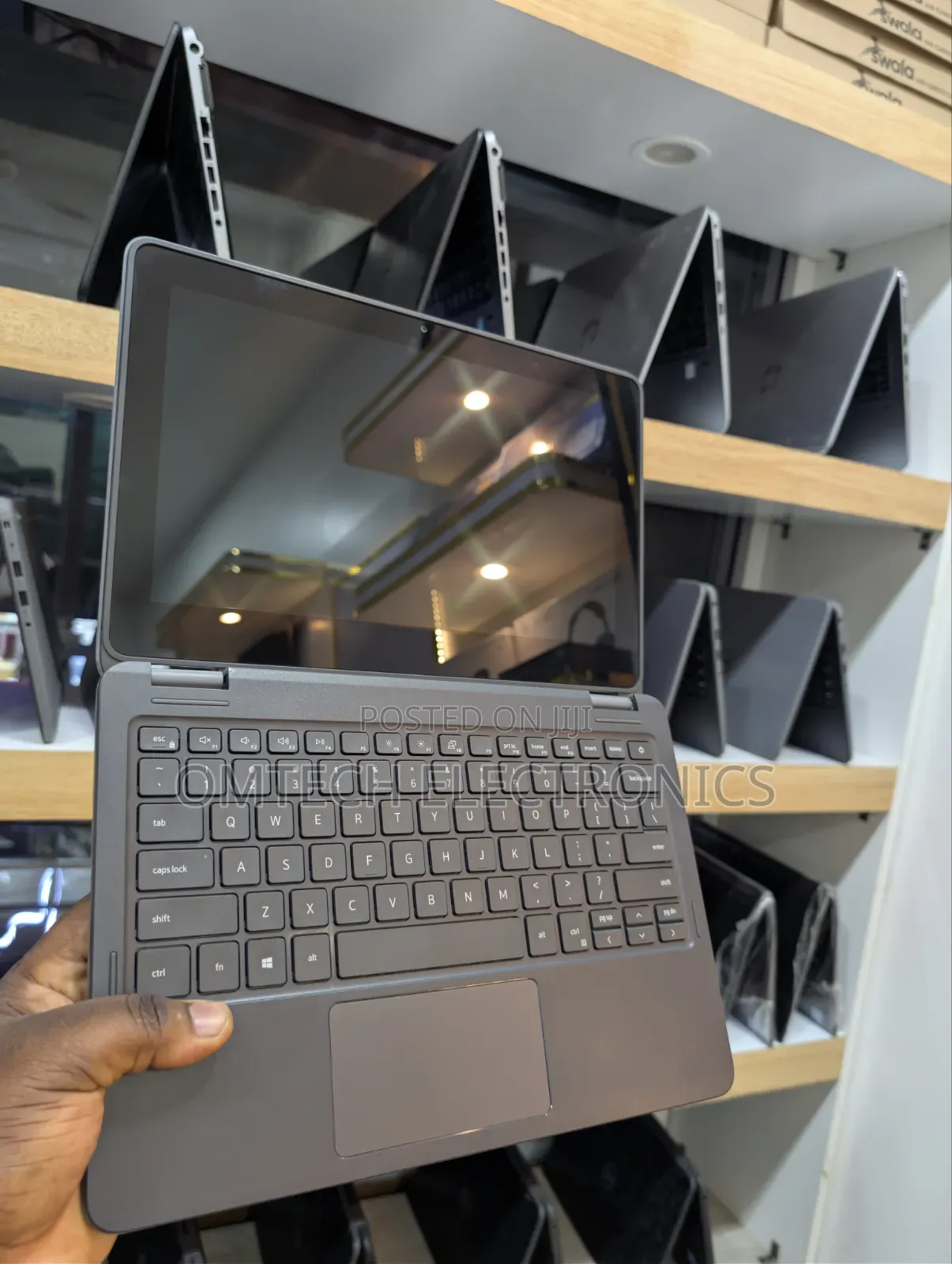 Laptop Dell Latitude 3120 8GB Intel SSD 128GB