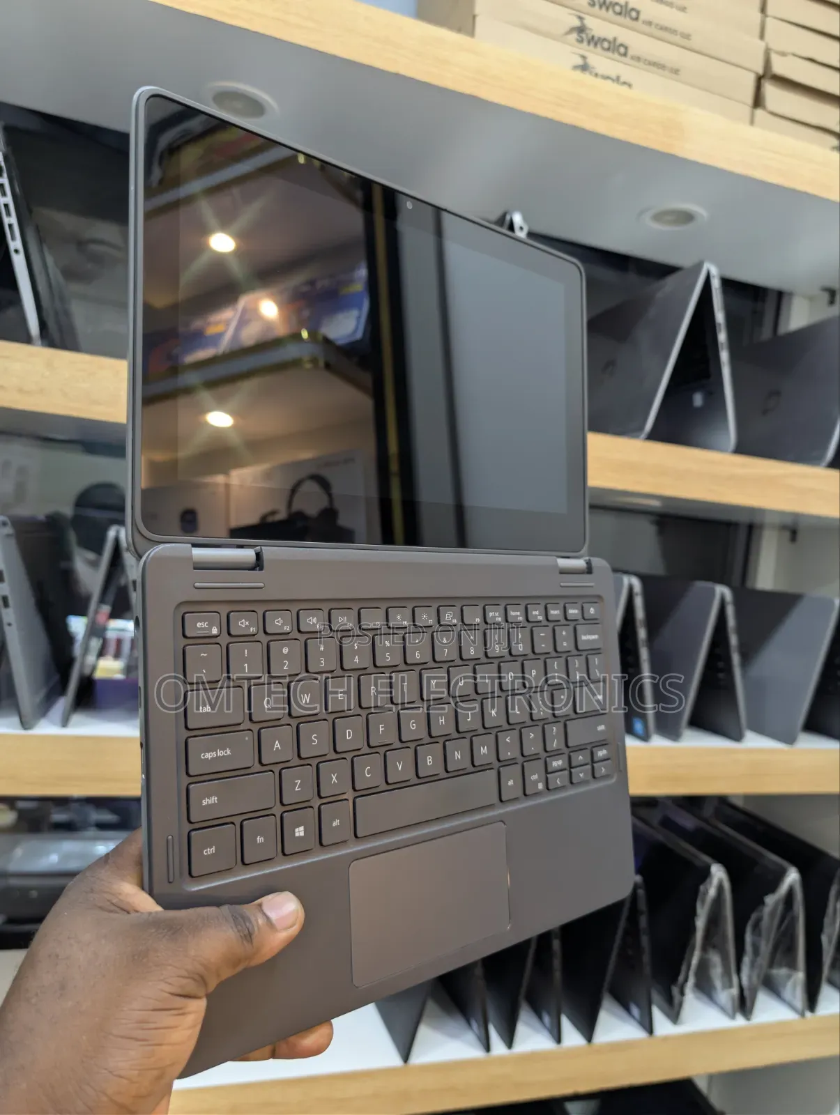 Laptop Dell Latitude 3120 8GB Intel SSD 128GB