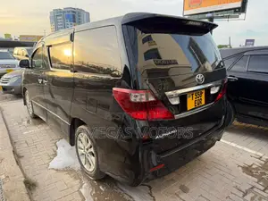Toyota Alphard 2.4 Petrol AWD 2008 Black