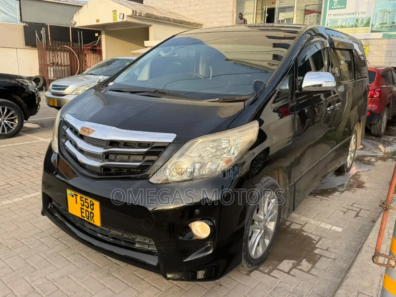 Toyota Alphard 2.4 Petrol AWD 2008 Black