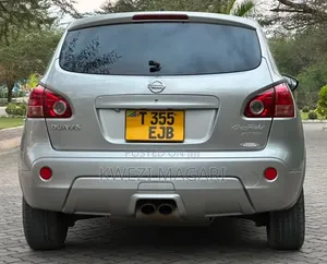 Nissan Dualis 2010 Silver
