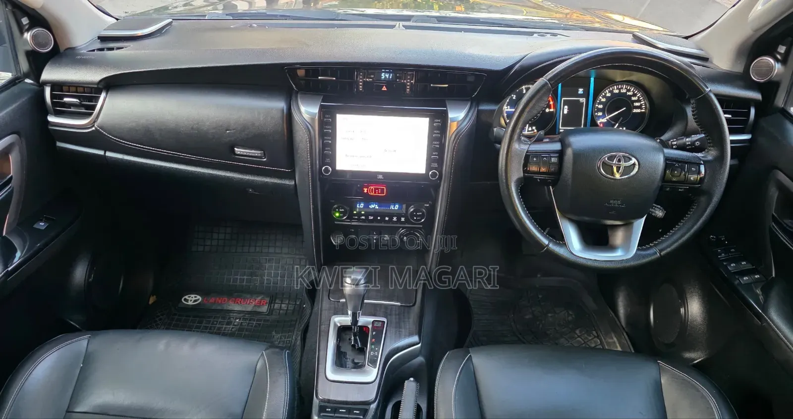 Toyota Fortuner 2021 Brown