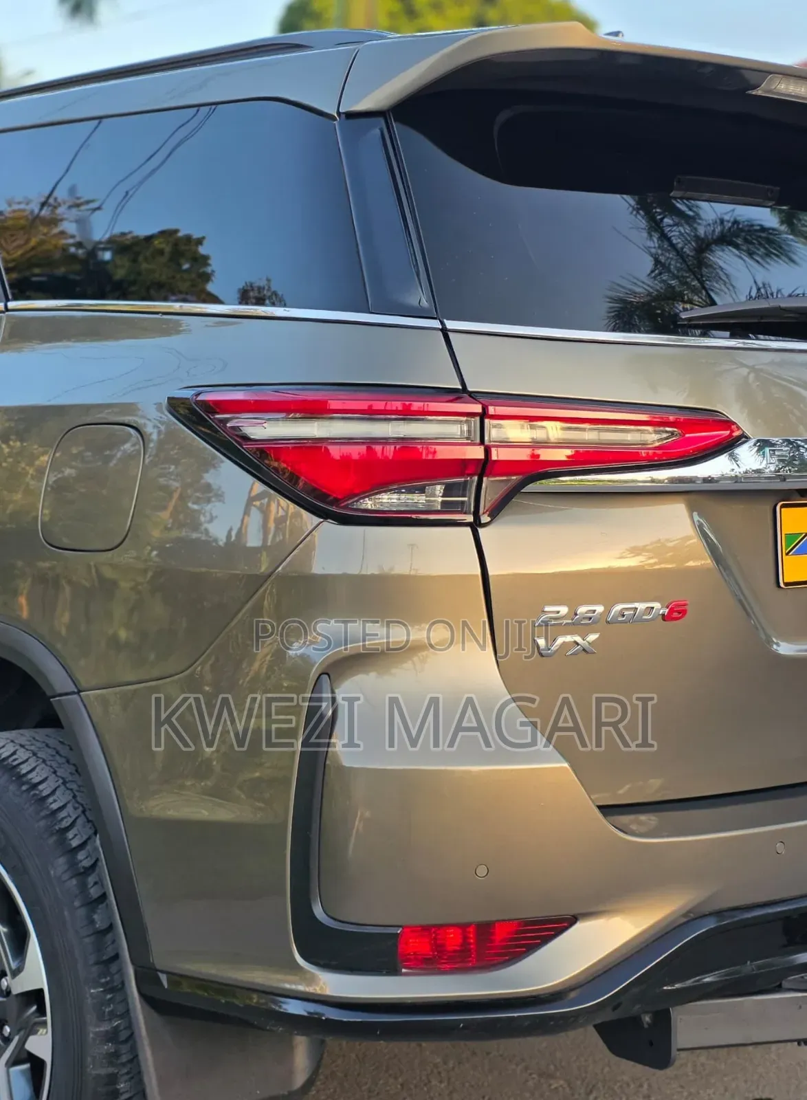 Toyota Fortuner 2021 Brown
