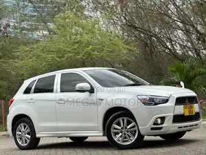 Mitsubishi RVR 2.0 2012 White