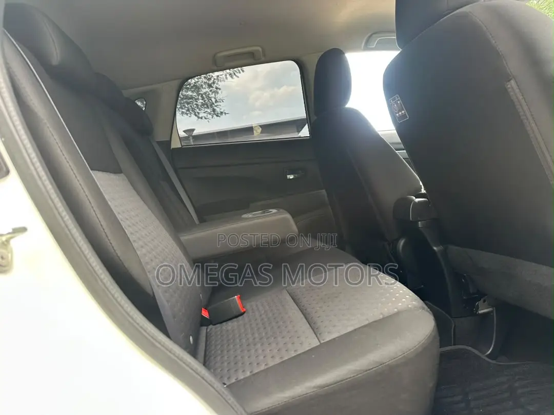 Mitsubishi RVR 2.0 2012 White