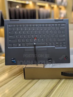 Laptop Lenovo ThinkPad X1 Yoga 16GB Intel Core i7 SSD 512GB