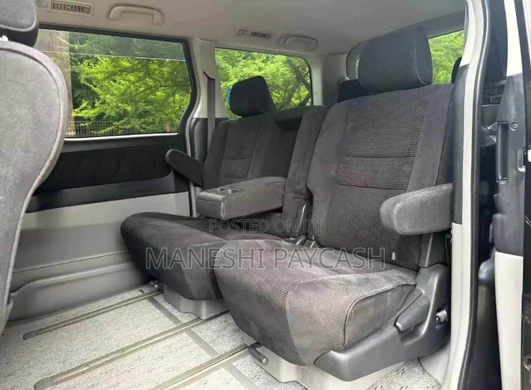 Toyota Alphard 2003 Black