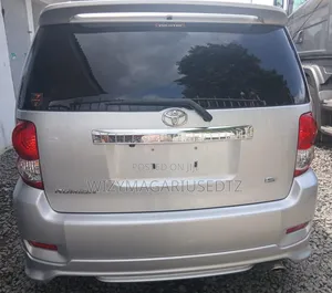 Toyota Corolla Rumion 2008 Ivory