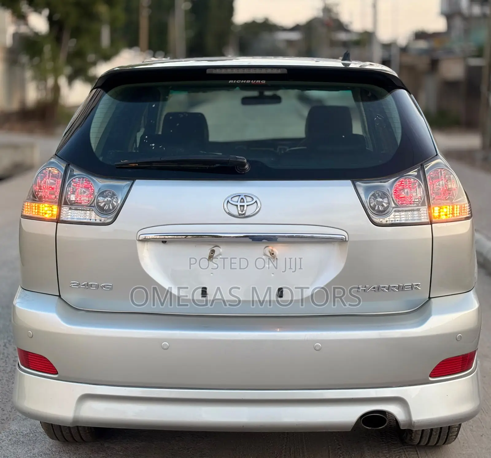 Toyota Harrier 2.4 2006 Silver