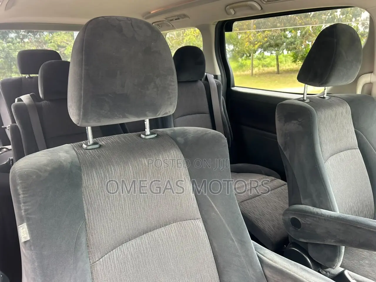 Toyota Alphard 2.4 Petrol AWD 2007 Black