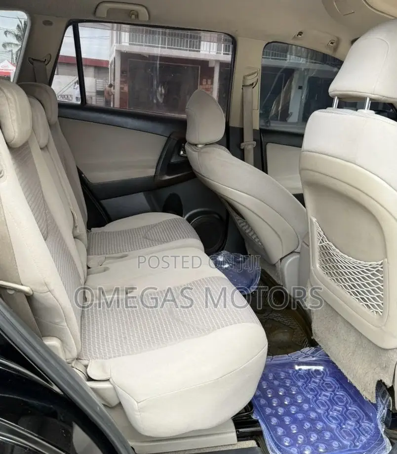 Toyota Vanguard 2007 Black