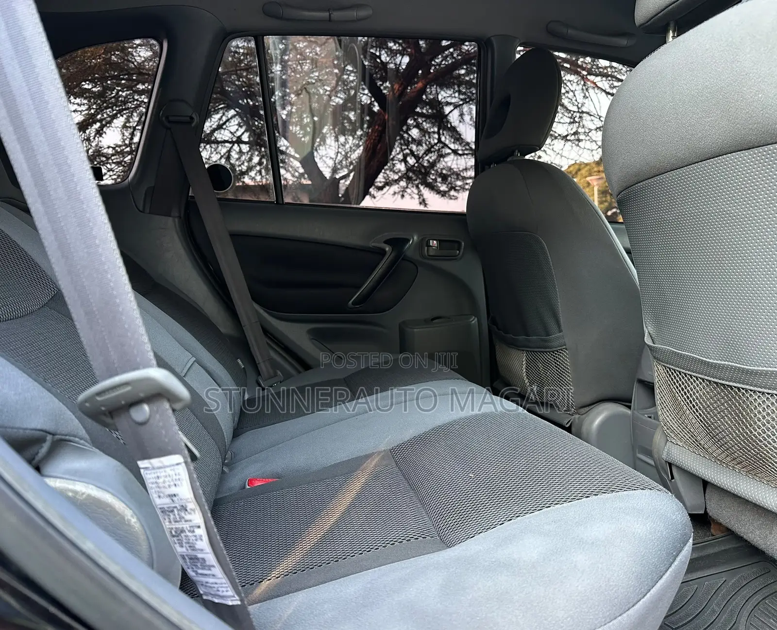 Toyota RAV4 2002 Black