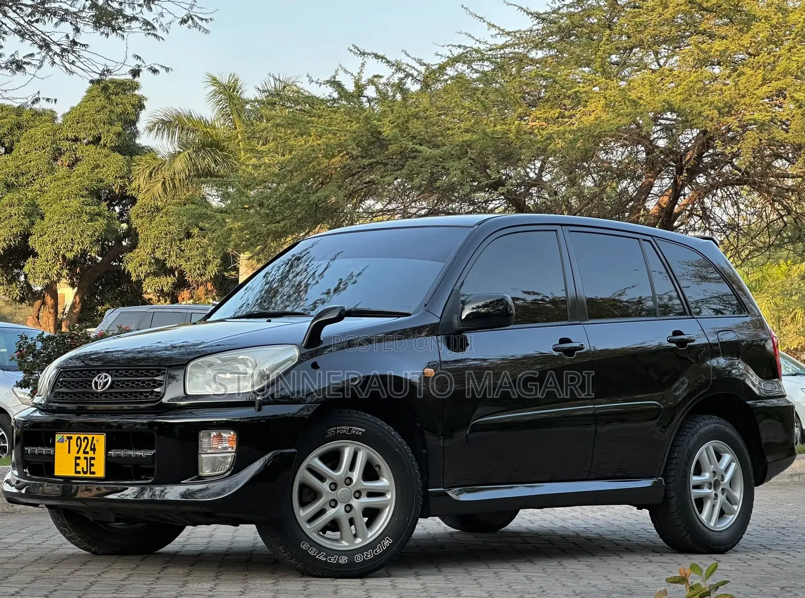 Toyota RAV4 2002 Black