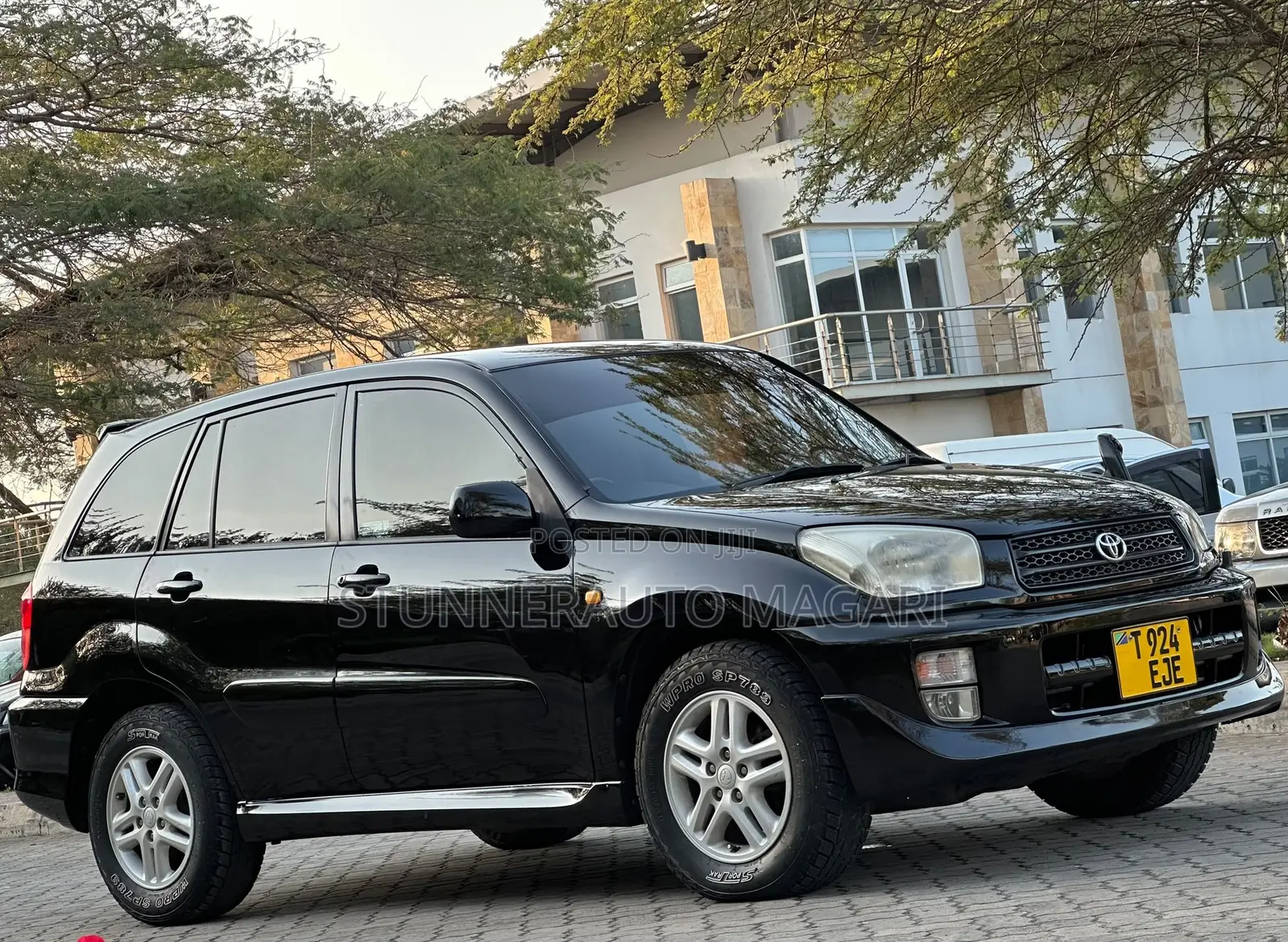Toyota RAV4 2002 Black
