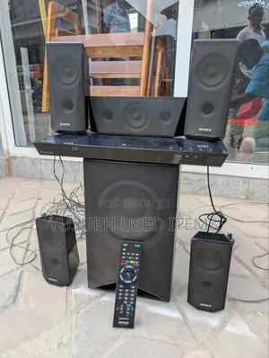 Sony Home Theater// 1000W// Bluetooth  // USB  // FM // AUX  /