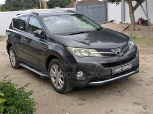 Toyota RAV4 2014 Gray