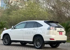 Toyota Harrier 2006 White