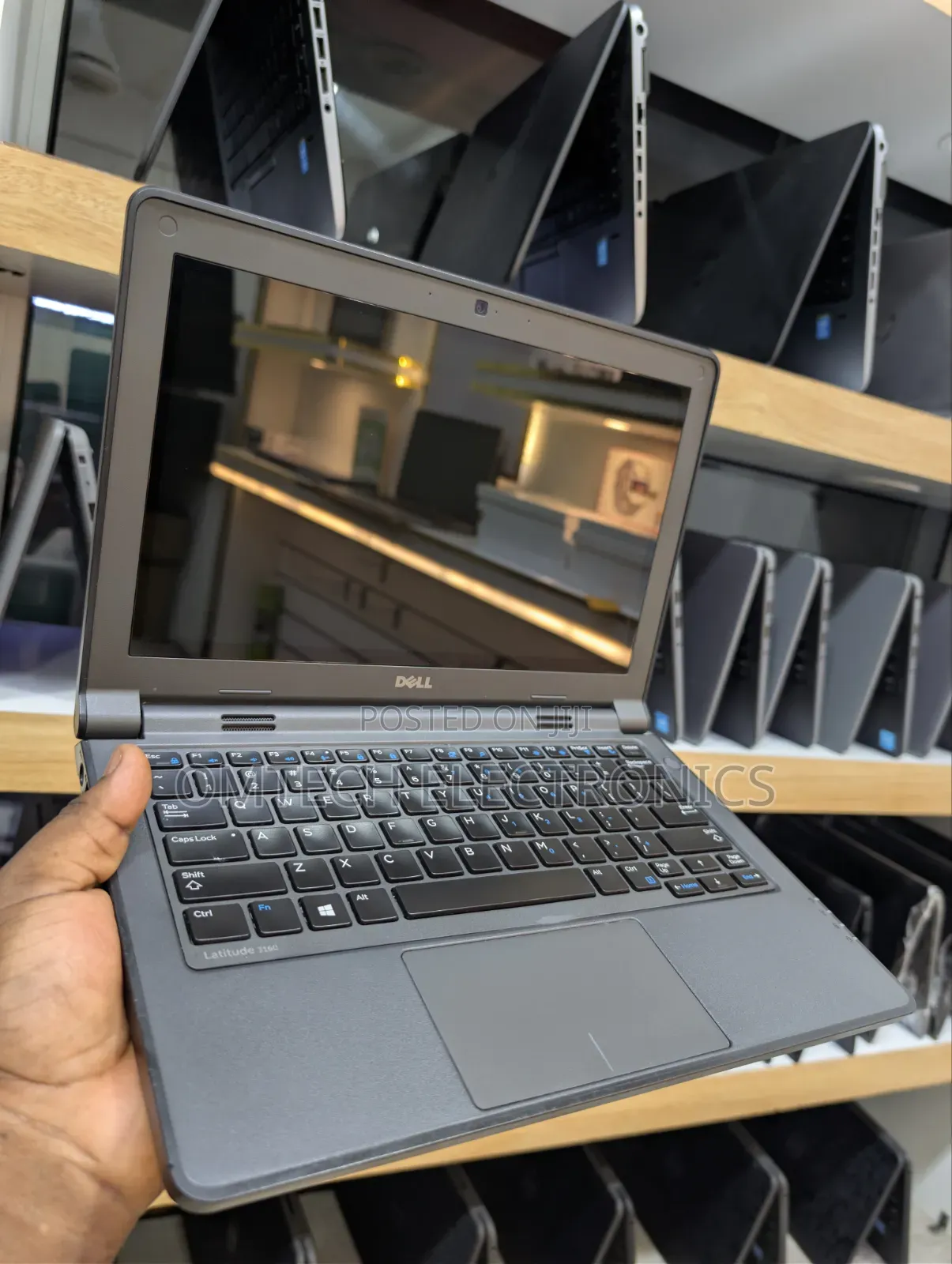 Laptop Dell Latitude 11 3160 4GB Intel HDD 500GB