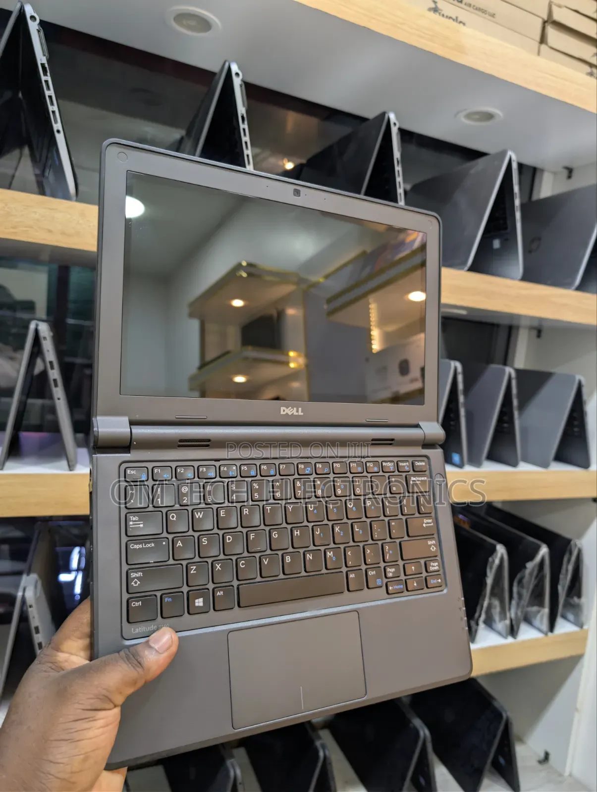 Laptop Dell Latitude 11 3160 4GB Intel HDD 500GB