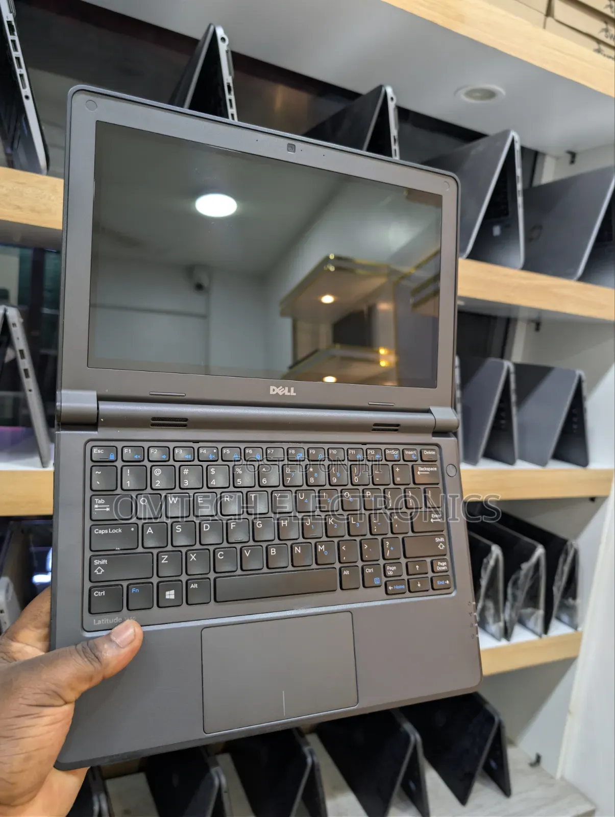 Laptop Dell Latitude 11 3160 4GB Intel HDD 500GB