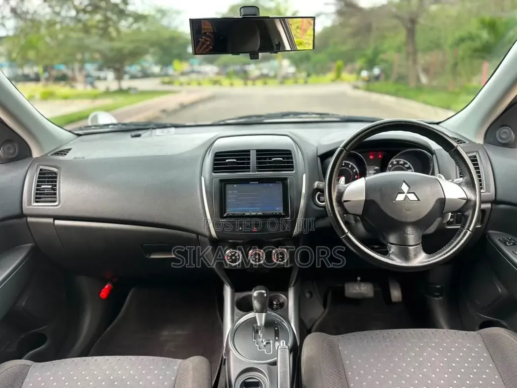 Mitsubishi RVR 2.0 2012 White