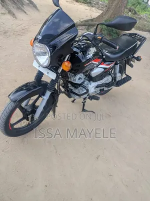 TVS HLX 125 2025 Black