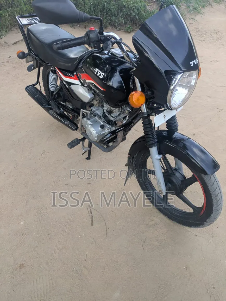 TVS HLX 125 2025 Black