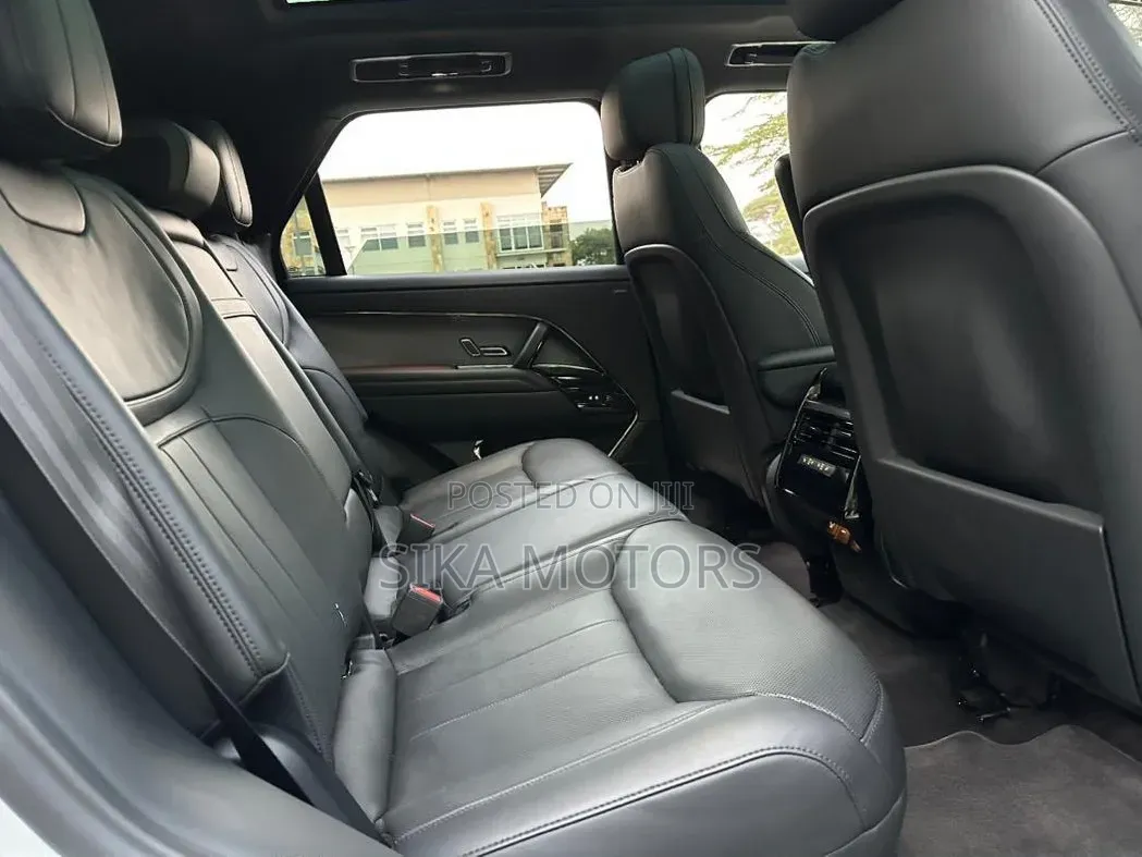 Land Rover Range Rover Sport 2023 White
