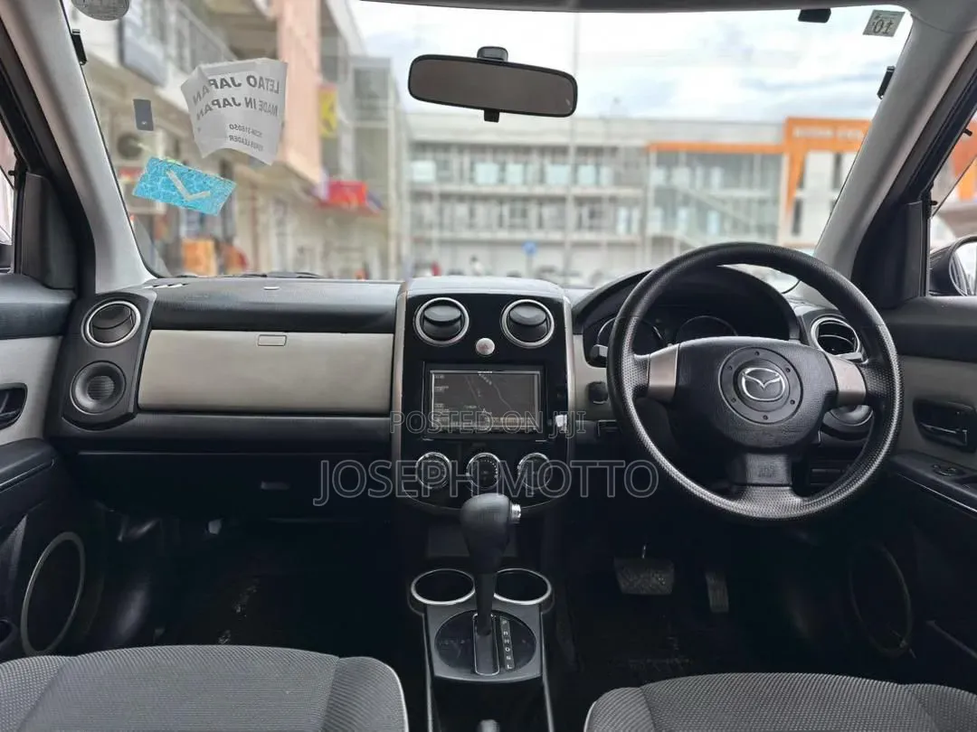 Mazda Verisa 2009 Black