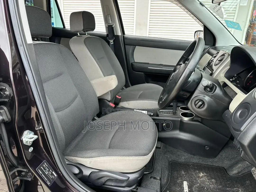 Mazda Verisa 2009 Black