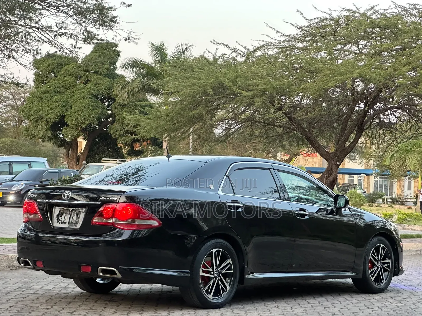 Toyota Crown 2009 Matt Black