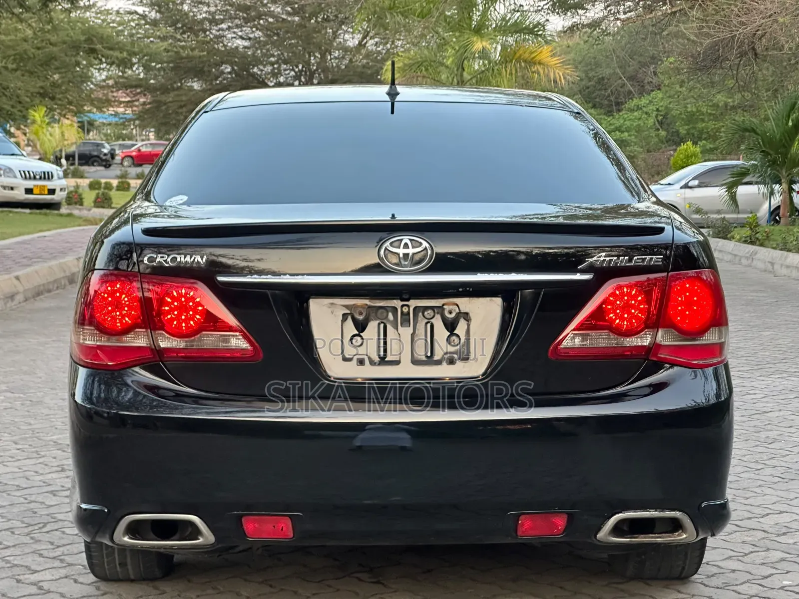 Toyota Crown 2009 Matt Black