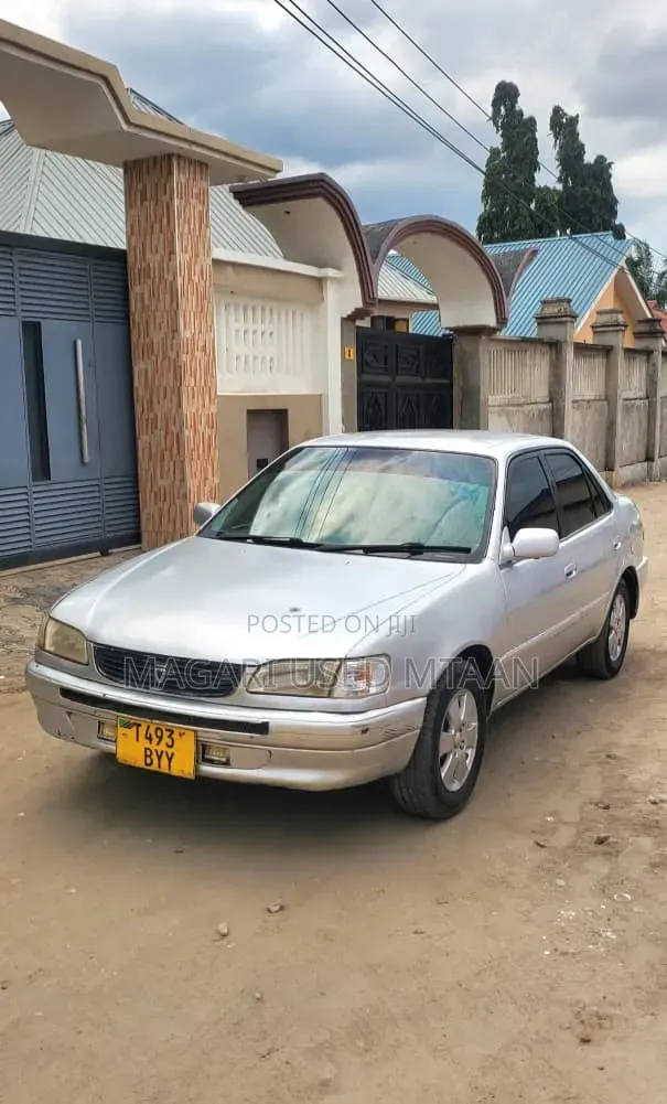 Toyota Corolla II 1999 Silver