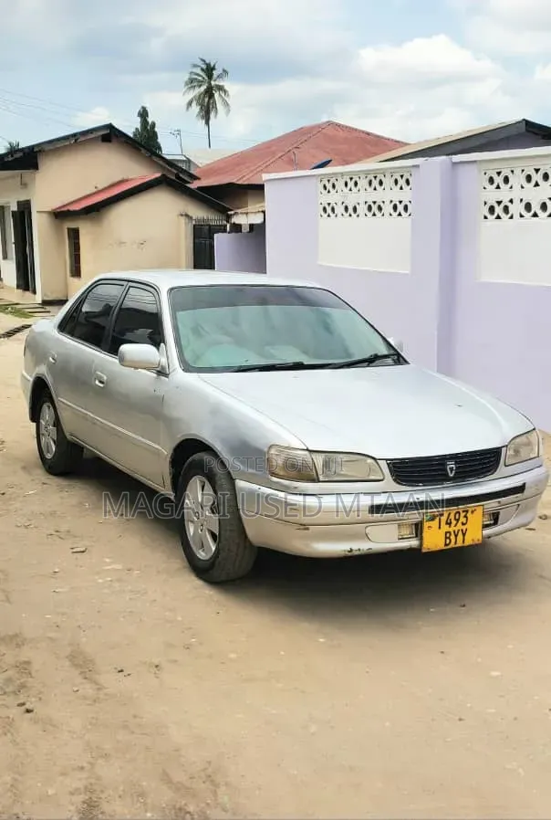 Toyota Corolla II 1999 Silver