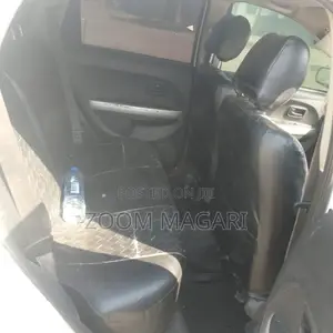 Toyota IST 2002 White